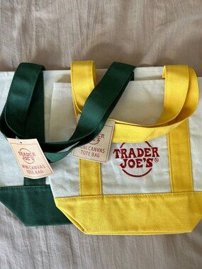 Trader Joe’s Mini Canvas Tote NWT Set of 2 Yellow Green Reusable Shopping Bags